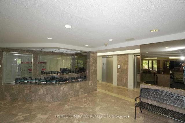 712 - 20 Cherrytree Dr, Condo with 3 bedrooms, 2 bathrooms and 2 parking in Brampton ON | Image 31