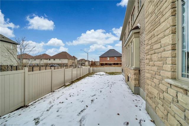 779 Snowberry Court, House detached with 6 bedrooms, 5 bathrooms and 4 parking in Waterloo ON | Image 44