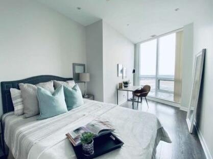 3005 - 600 Fleet St, Condo with 2 bedrooms, 2 bathrooms and 1 parking in Toronto ON | Image 5