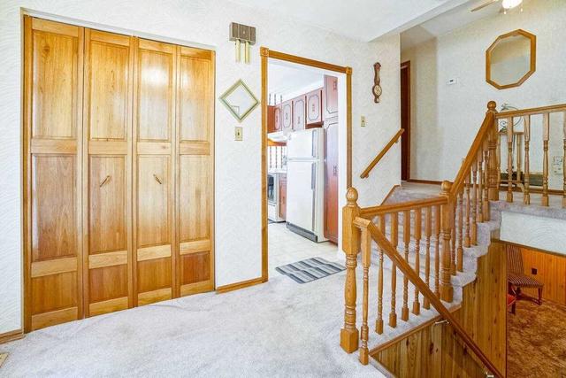 58 Addington Cres, House detached with 3 bedrooms, 2 bathrooms and 3 parking in Brampton ON | Image 16