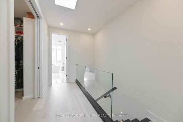 177h Caledonia Rd, House detached with 3 bedrooms, 5 bathrooms and 1.5 parking in Toronto ON | Image 20