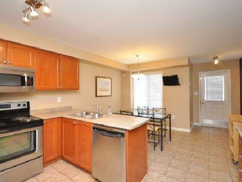 86 - 6035 Bidwell Tr, Townhouse with 4 bedrooms, 3 bathrooms and 2 parking in Mississauga ON | Image 2