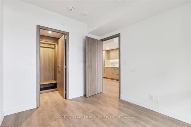 4302 - 38 Widmer St, Condo with 2 bedrooms, 2 bathrooms and 0 parking in Toronto ON | Image 18