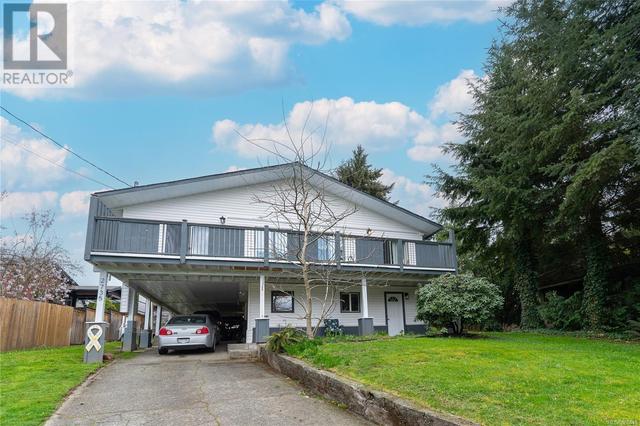 2735 Gibson Pl, House detached with 4 bedrooms, 4 bathrooms and 1 parking in Cowichan Valley B BC | Image 1