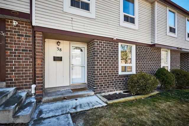 38 Harridine Lane, Townhouse with 3 bedrooms, 2 bathrooms and 2 parking in Ajax ON | Image 24