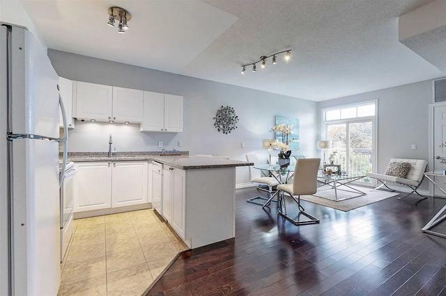 10 - 36 Gibson Ave, Townhouse with 2 bedrooms, 1 bathrooms and 1 parking in Toronto ON | Image 23