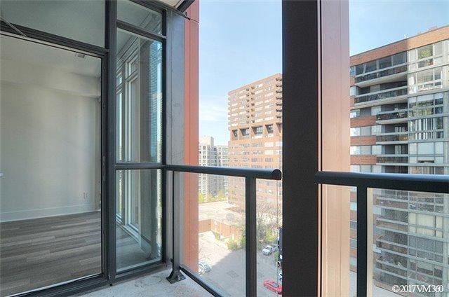 906 - 32 Davenport Rd, Condo with 2 bedrooms, 2 bathrooms and 1 parking in Toronto ON | Image 7