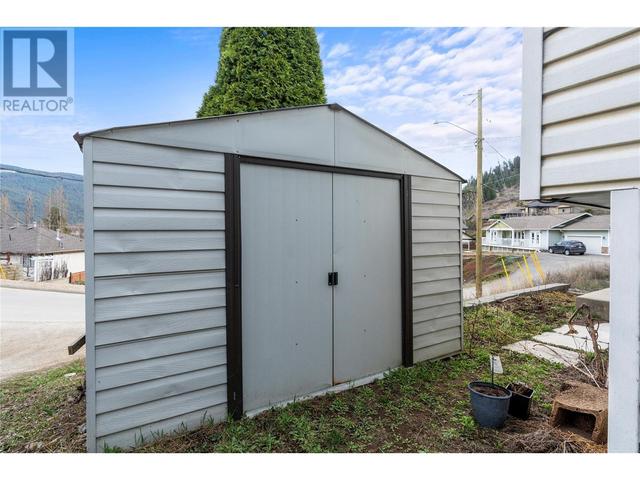 1718 Grandview Avenue, House detached with 5 bedrooms, 2 bathrooms and 8 parking in Lumby BC | Image 41