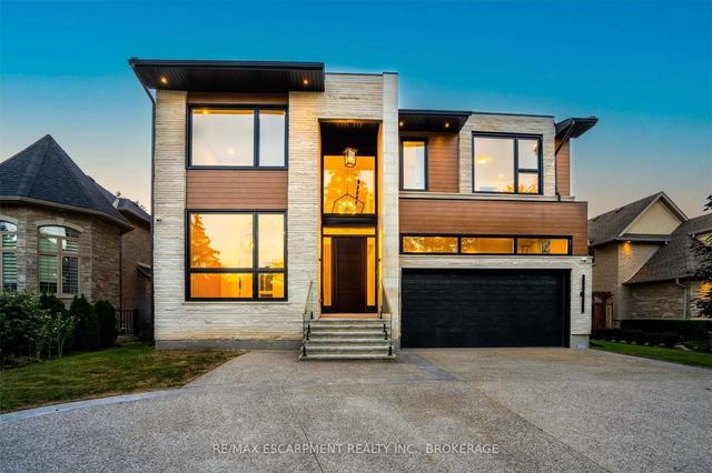 3355 Lakeshore Rd, House detached with 4 bedrooms, 6 bathrooms and 6 parking in Burlington ON | Image 23