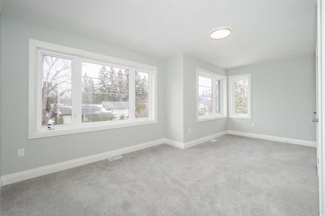20 Young St, House detached with 4 bedrooms, 3 bathrooms and 2 parking in Guelph ON | Image 13
