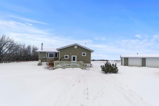 47453 Rr 194, House detached with 4 bedrooms, 2 bathrooms and 8 parking in Camrose County AB | Image 6