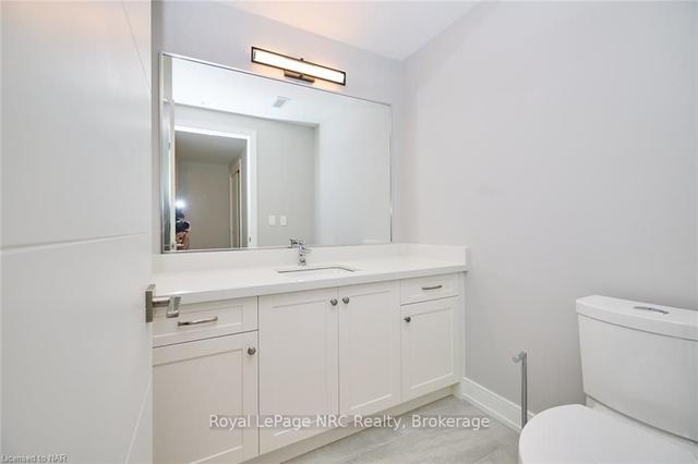 5 - 300b Fourth Ave, Condo with 1 bedrooms, 2 bathrooms and 2 parking in St. Catharines ON | Image 4