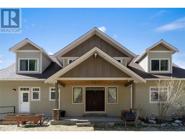 8097 Seed Road, House detached with 5 bedrooms, 4 bathrooms and 4 parking in North Okanagan F BC | Image 14
