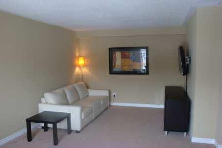 u03 - 504 Sedgbrook Way, House attached with 2 bedrooms, 2 bathrooms and 2 parking in Ottawa ON | Image 2