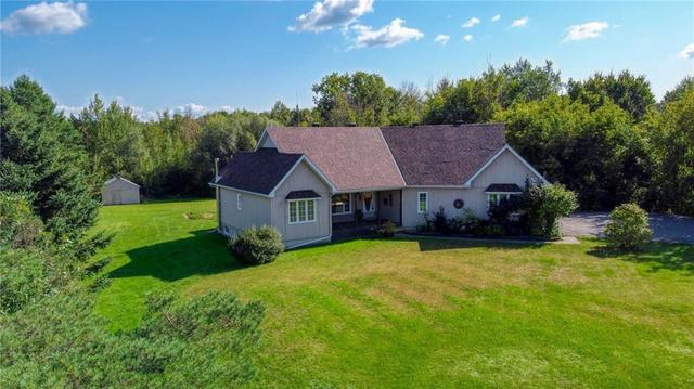17068 Myers Road, House detached with 4 bedrooms, 2 bathrooms and 10 parking in South Stormont ON | Image 30