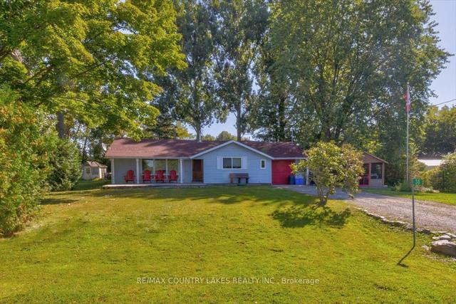 38 Macpherson Cres, House detached with 3 bedrooms, 1 bathrooms and 7 parking in Kawartha Lakes ON | Image 1
