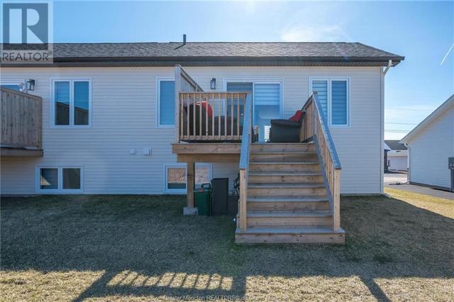 150 Monique, House semidetached with 3 bedrooms, 1 bathrooms and null parking in Shediac NB | Image 2