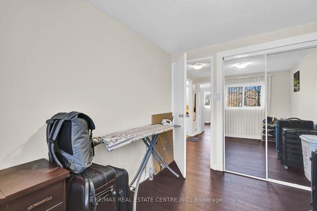 82 - 222 Pearson St, Townhouse with 3 bedrooms, 1 bathrooms and 2 parking in Oshawa ON | Image 13