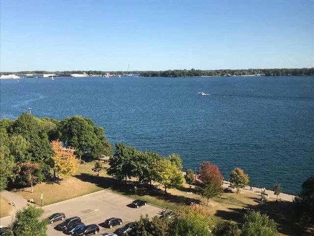 1105 - 65 Harbour Sq, Condo with 1 bedrooms, 1 bathrooms and 1 parking in Toronto ON | Image 6
