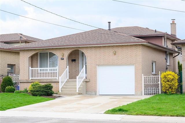 316 Eaglewood Drive, House detached with 3 bedrooms, 2 bathrooms and 2 parking in Hamilton ON | Image 1