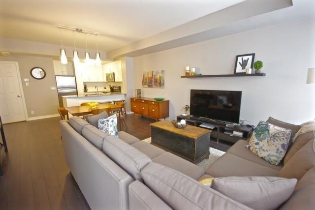 th31 - 120 Twenty Fourth St, Townhouse with 2 bedrooms, 3 bathrooms and 1 parking in Toronto ON | Image 6