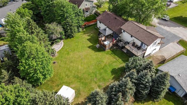 26 Moon Cres, House detached with 4 bedrooms, 2 bathrooms and 8 parking in Oro Medonte ON | Image 35