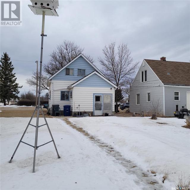 118 2 Avenue E, House detached with 2 bedrooms, 1 bathrooms and null parking in Allan SK | Image 27