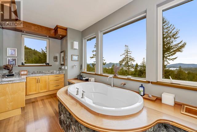 4948 Nagle Rd, House detached with 4 bedrooms, 7 bathrooms and 12 parking in Sooke BC | Image 63