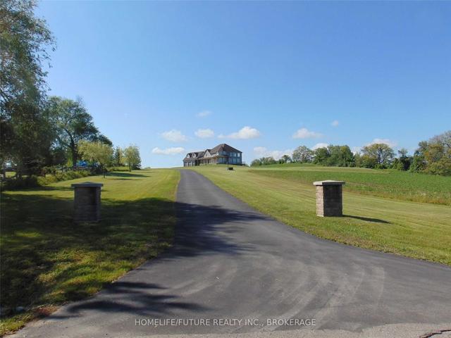 9431 Stevenson Rd, House detached with 6 bedrooms, 3 bathrooms and 31 parking in Hamilton TP ON | Image 12