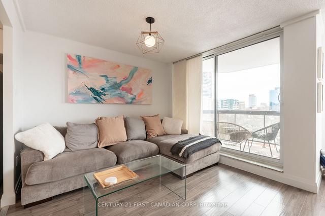810 - 600 Talbot St, Condo with 1 bedrooms, 1 bathrooms and 1 parking in London ON | Image 5