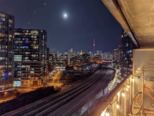 1020 - 38 Joe Shuster Way, Condo with 1 bedrooms, 1 bathrooms and 0 parking in Toronto ON | Image 16