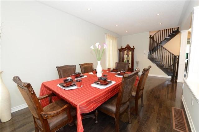 104 Geddington Cres, House detached with 3 bedrooms, 3 bathrooms and 2 parking in Markham ON | Image 6