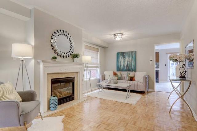 64 Casabel Dr, House semidetached with 4 bedrooms, 3 bathrooms and 4 parking in Vaughan ON | Image 35