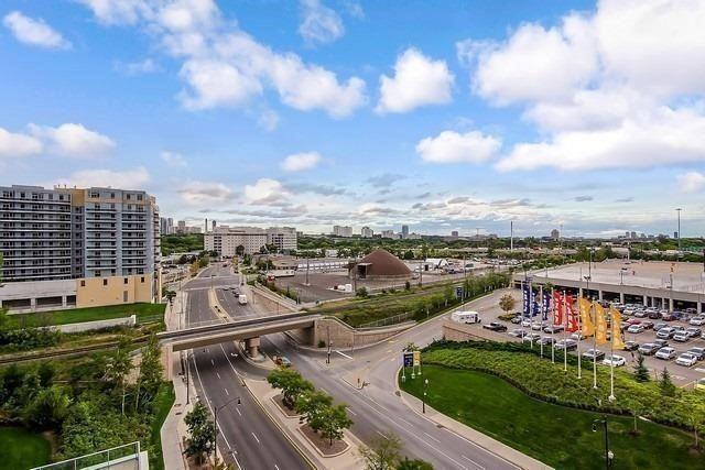 2809 - 29 Singer Crt, Condo with 2 bedrooms, 2 bathrooms and 1 parking in Toronto ON | Image 2