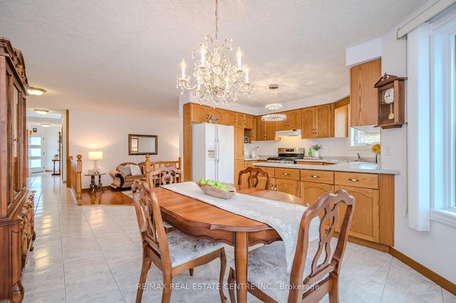 7 Parker Pl, House detached with 4 bedrooms, 2 bathrooms and 4 parking in Guelph ON | Image 36
