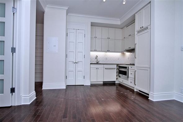 436 - 22 Leader Lane, Condo with 1 bedrooms, 1 bathrooms and 0 parking in Toronto ON | Image 10