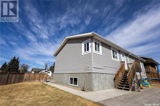 853 Madsen Place, House detached with 5 bedrooms, 3 bathrooms and null parking in Prince Albert SK | Image 27