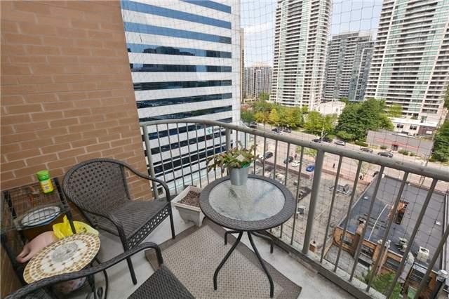 1005 - 100 Upper Madison Ave, Condo with 1 bedrooms, 2 bathrooms and 1 parking in Toronto ON | Image 9