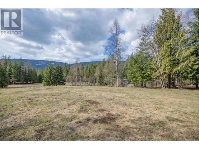 1195 & 1153 Sugar Lake Road, House detached with 2 bedrooms, 2 bathrooms and 25 parking in North Okanagan E BC | Image 46