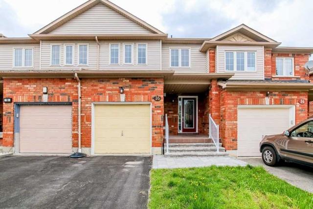 16 Presley Cres, House attached with 3 bedrooms, 4 bathrooms and 3 parking in Whitby ON | Image 1