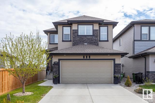3356 Hilton Cr Nw, House detached with 4 bedrooms, 2 bathrooms and null parking in Edmonton AB | Card Image