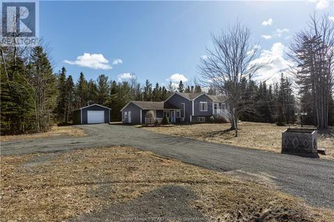 71 Niagara, House detached with 4 bedrooms, 3 bathrooms and null parking in Coverdale NB | Card Image