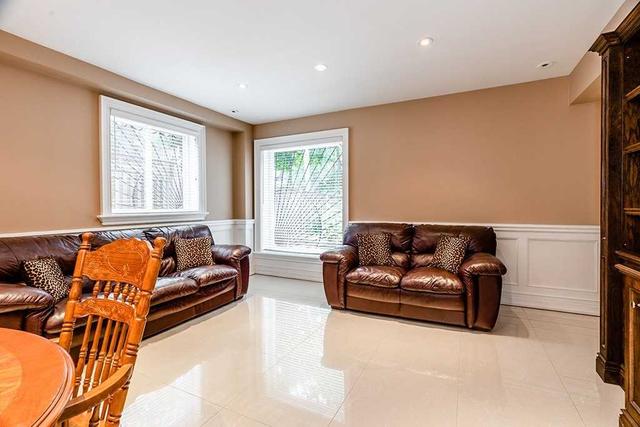85 Comay Rd, House detached with 4 bedrooms, 5 bathrooms and 6 parking in Toronto ON | Image 17