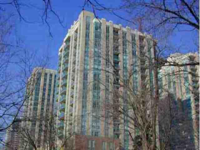 lph2 - 22 Olive Ave, Condo with 2 bedrooms, 1 bathrooms and 1 parking in Toronto ON | Image 1