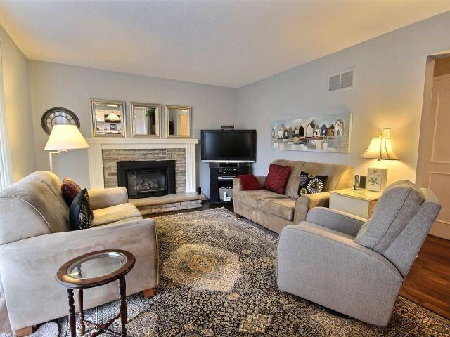 125 Acheson Blvd, House detached with 4 bedrooms, 3 bathrooms and 4 parking in Toronto ON | Image 8
