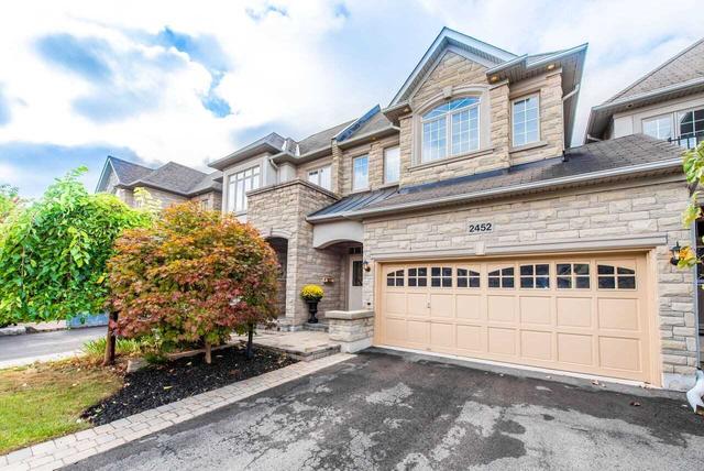 2452 Valleyridge Dr, House attached with 3 bedrooms, 3 bathrooms and 4 parking in Oakville ON | Card Image