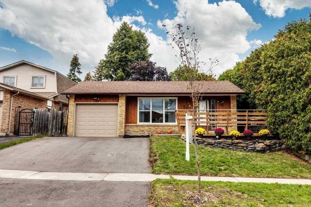 346 Highgate Ave, House detached with 3 bedrooms, 1 bathrooms and 1 parking in Oshawa ON | Image 1