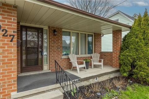 927 Willow Dr, London, ON, N6E1P2 | Card Image