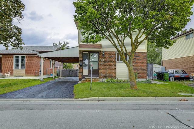 33 Mosque Cres, House detached with 3 bedrooms, 2 bathrooms and 2 parking in Toronto ON | Image 18