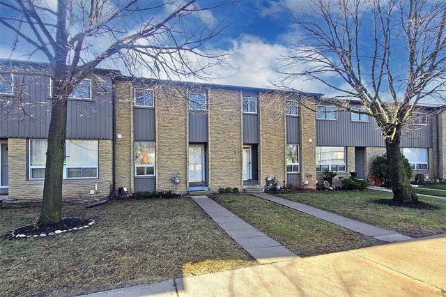 9 - 1517 Elm Rd, Townhouse with 3 bedrooms, 2 bathrooms and 1 parking in Oakville ON | Image 1